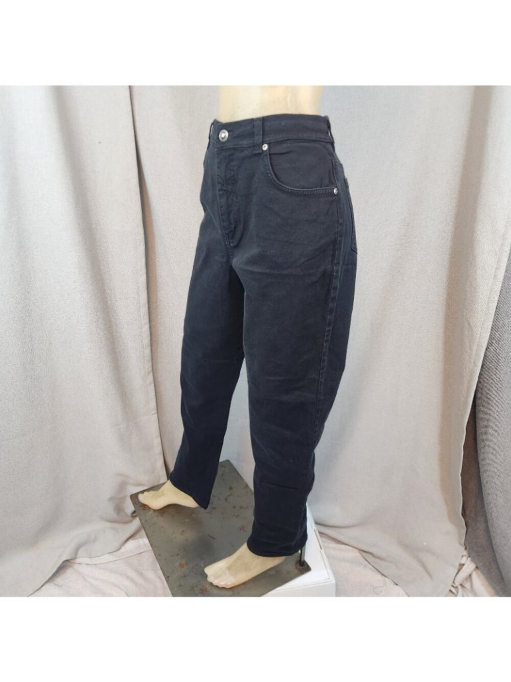 Gloria Vanderbilt Jeans Black Tapered High Rise Denim Blue Jeans Size 12 MEDIUM - Picture 7 of 8